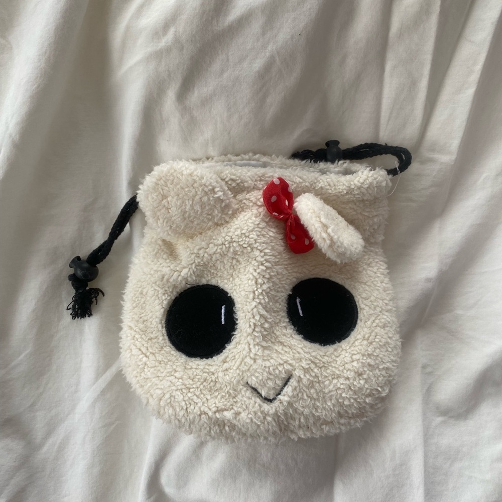 Bunny Drawstring Pouch - Picture 2 of 6